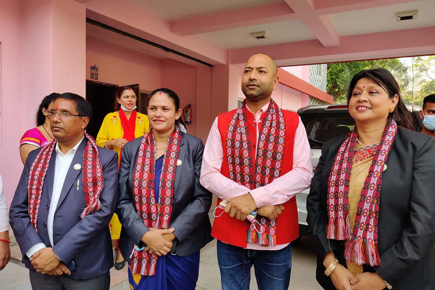 लुम्बिनी : कारबाहीविरुद्ध जसपाका पदमुक्त चार सांसद पुगे सर्वोच्च